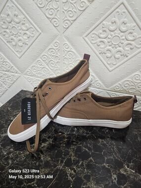 FOREVER 21 Men Khaki Solid Sneakers